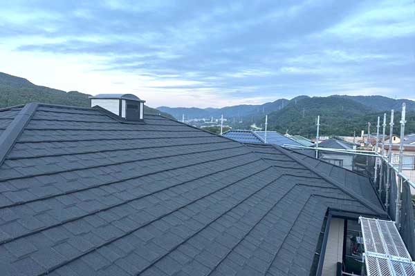屋根補修・カバー工法｜町田の雨漏り・外壁相談センターの施工メニュー